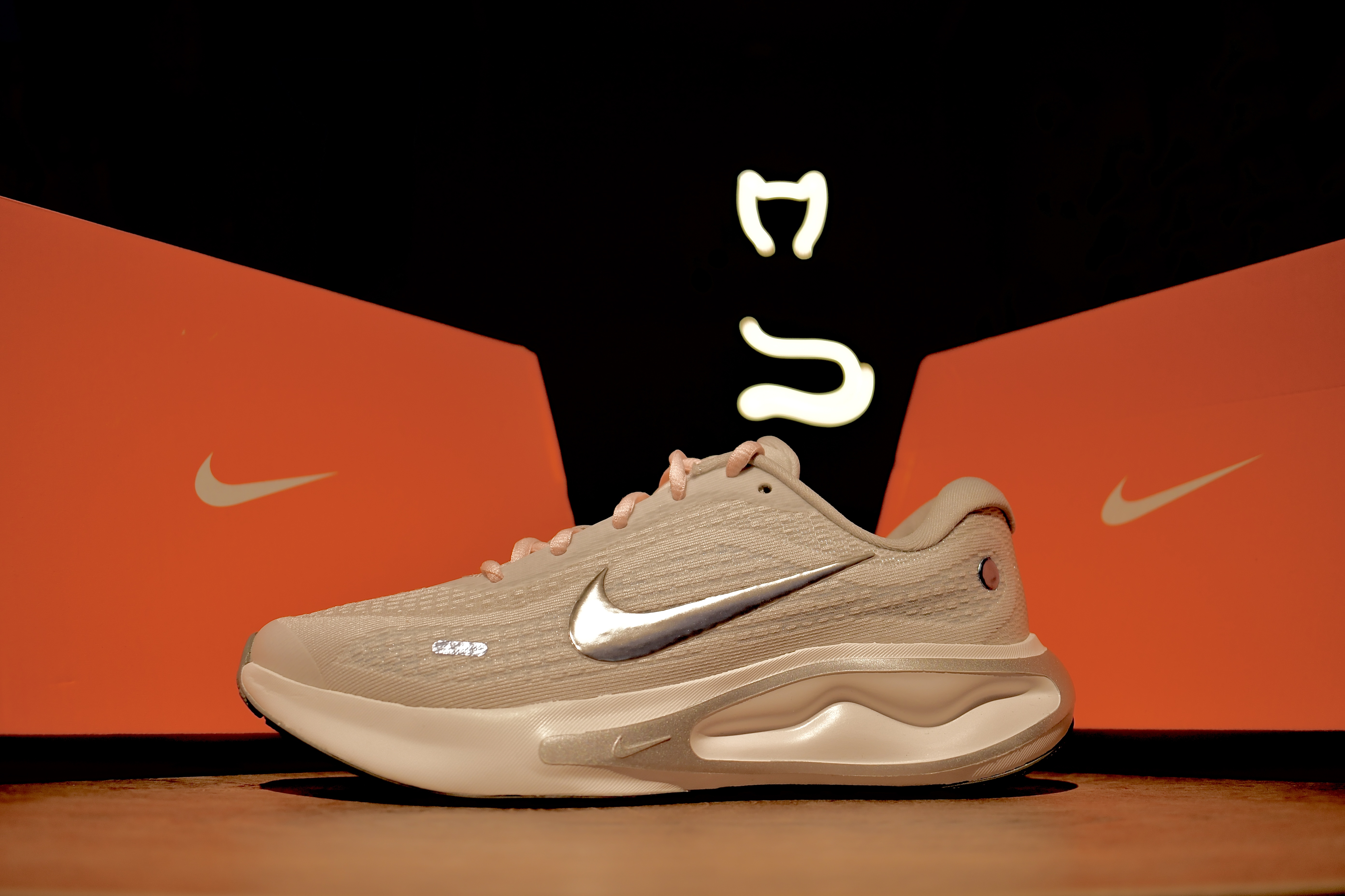 Diseñadora trabajando